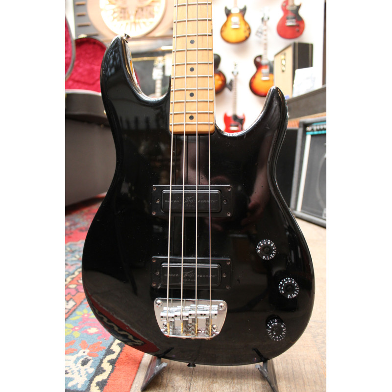 1989 Peavey Foundation Bass black