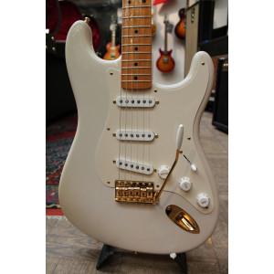 2006 Fender American Vintage 1957 Commemorative Stratocaster white blonde