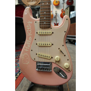 2009 Squier Hello Kitty Stratocaster pink