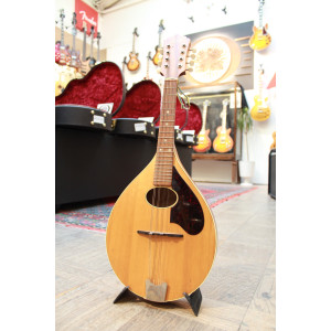 1968 Levin Model 157 mandolin natural