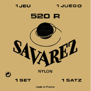 Nylonsträngar Savarez 520R strängset till klassisk gitarr, rosa