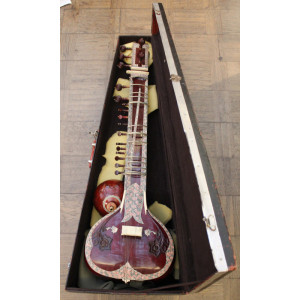 Sitar from India with case Deluxe Model #2, beg. (Stockholm)