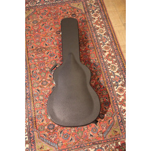 USED Fender Paramount Hard Case 000-style Guitar